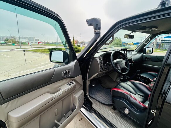 2000 Nissan Patrol V (Y61), чёрный, 1500000 рублей - вид 13