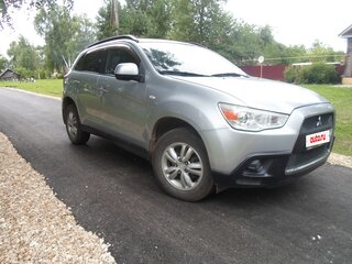 2012 Mitsubishi ASX I Рестайлинг, серебристый, 910000 рублей, вид 1