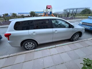 2010 Toyota Corolla Fielder X (E140, E150) Рестайлинг, серый, 600000 рублей, вид 2