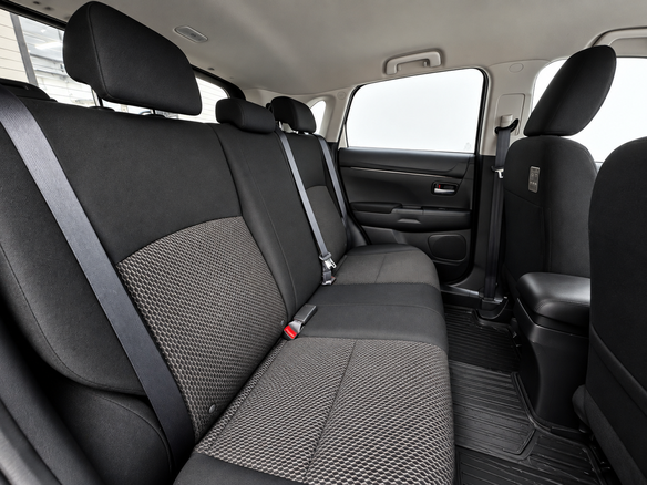 2019 Mitsubishi ASX I Рестайлинг 2, белый, 1730000 рублей - вид 13