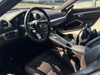 2017 Porsche Cayman III 718 (982), серый, 6300000 рублей, вид 3