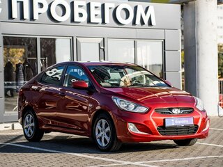 2014 Hyundai Solaris I, красный, 980000 рублей, вид 3