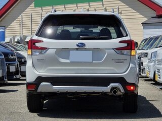 2024 Subaru Forester V Рестайлинг, белый, 2280000 рублей, вид 5