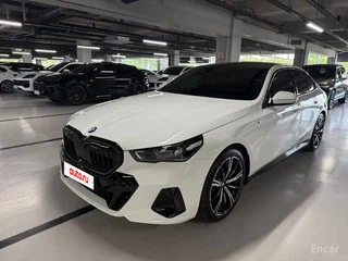2025 BMW 5 серии 523d xDrive VIII (G60/G61/G68), серый, 7230000 рублей, вид 1