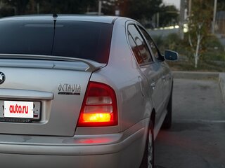 2004 Skoda Octavia I (A4) Рестайлинг, серый, 600000 рублей, вид 3