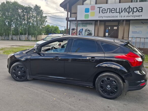 2013 Ford Focus III, чёрный, 500000 рублей - вид 3