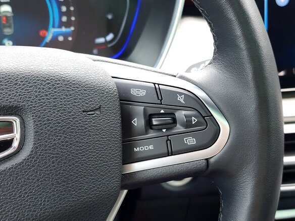 2022 Geely Coolray I, белый, 1699000 рублей - вид 27
