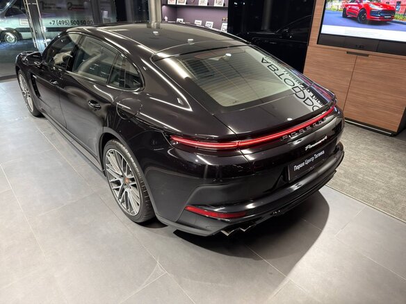 2026 Porsche Panamera 4 E-Hybrid Executive III, чёрный, 26990000 рублей - вид 10