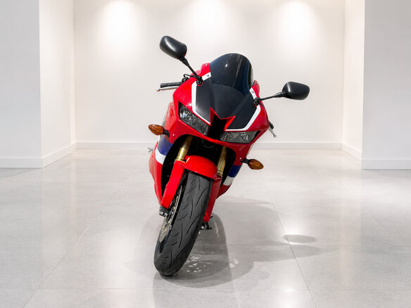 2023 Honda CBR 600RR, красный, 870019 рублей - вид 1