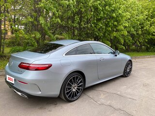 2019 Mercedes-Benz E-Класс 200 V (W213, S213, C238), серебристый, 5000000 рублей, вид 4