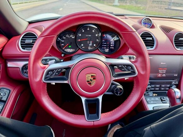 2022 Porsche Boxster IV 718 (982), белый, 7990000 рублей - вид 11