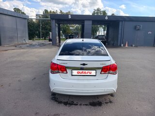 2013 Chevrolet Cruze I Рестайлинг, белый, 500000 рублей, вид 5