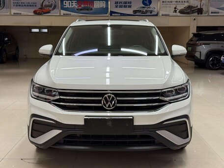 2023 Volkswagen Tiguan L II Рестайлинг (China Market), белый, 2110000 рублей, вид 2