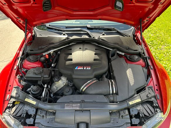 2008 BMW M3 IV (E90), красный, 4199999 рублей - вид 5