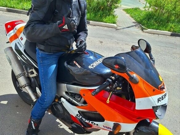 1998 Honda VTR 1000, чёрный, 305000 рублей - вид 6