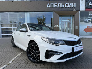 2019 Kia Optima IV Рестайлинг, белый, 2236500 рублей, вид 1