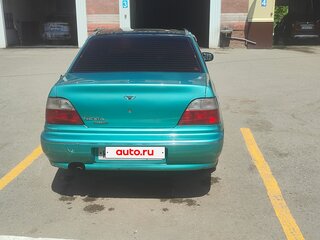 2001 Daewoo Nexia I, зелёный, 165000 рублей, вид 4