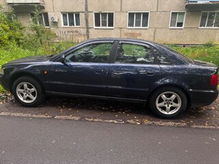 1997 Audi A4 I (B5), синий, 219990 рублей, вид 4