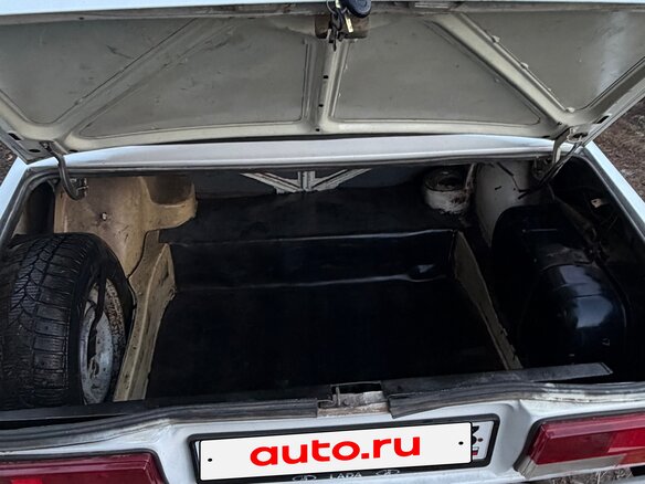 1990 Lada (ВАЗ) 2107, белый, 130000 рублей - вид 6