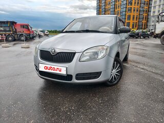 2010 Skoda Fabia II Рестайлинг, серебристый, 389000 рублей, вид 1