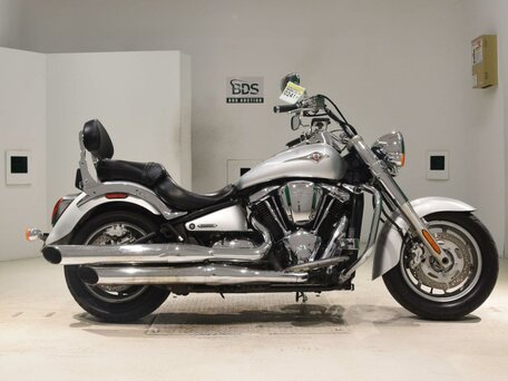 2006 Kawasaki VN2000 Vulcan, серебристый, 749000 рублей, вид 2