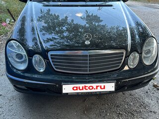 2003 Mercedes-Benz E-Класс 320 III (W211, S211), чёрный, 375000 рублей, вид 1