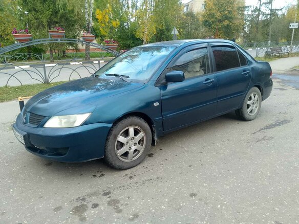 2005 Mitsubishi Lancer IX Рестайлинг, синий, 400000 рублей - вид 2
