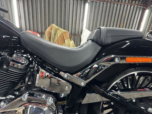 2023 Harley-Davidson Breakout, чёрный, 2310000 рублей - вид 23