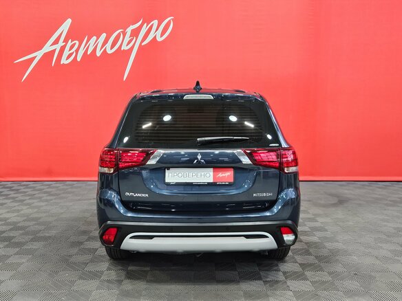 2019 Mitsubishi Outlander III Рестайлинг 3, синий, 2149000 рублей - вид 4
