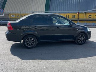 2010 Chevrolet Aveo I Рестайлинг, чёрный, 600000 рублей, вид 3