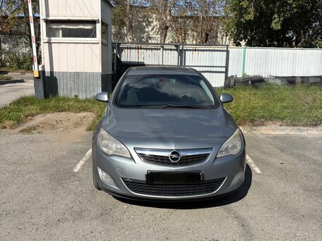 2011 Opel Astra J, серый, 670000 рублей, вид 1