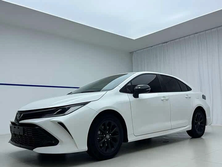 Открыть фотографии: Toyota Corolla XII (E210)