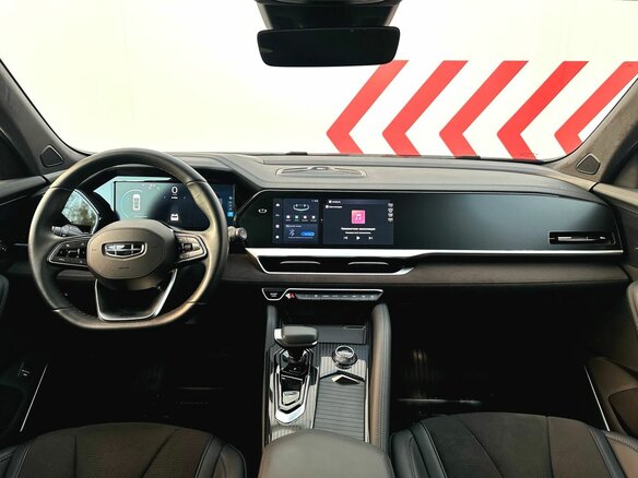 2024 Geely Monjaro I, белый, 3490000 рублей - вид 12