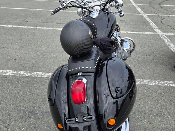 1999 Honda Valkyrie 1500, чёрный, 800000 рублей - вид 1