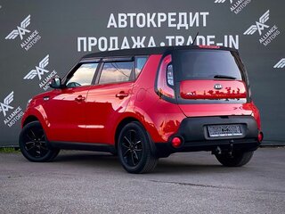 2015 Kia Soul II, красный, 1130000 рублей, вид 5
