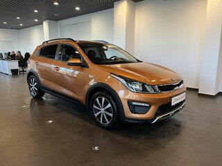 2018 Kia Rio X-Line IV, оранжевый, 1840000 рублей, вид 1
