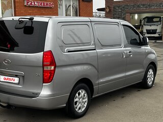 2012 Hyundai Grand Starex I, серый, 2150000 рублей, вид 5