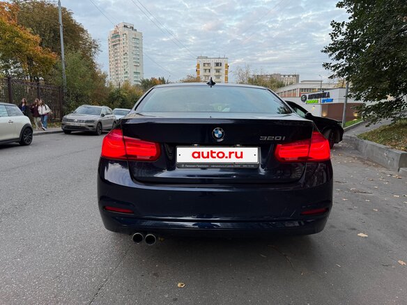 2016 BMW 3 серии 320i VI (F3x) Рестайлинг, синий - вид 5