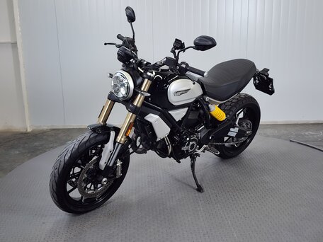 2018 Ducati Scrambler 1100, чёрный, 799000 рублей, вид 4