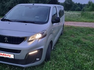 2022 Peugeot Traveller Long I, серый, 3690000 рублей, вид 2