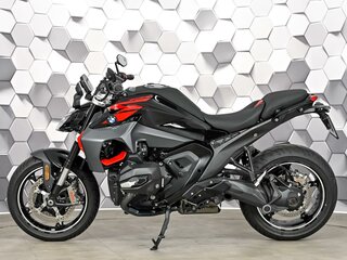 2025 BMW R 1300 R, чёрный, 2299000 рублей, вид 4