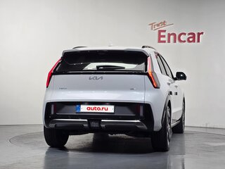 2026 Kia Niro II Рестайлинг, белый, 3218999 рублей, вид 3