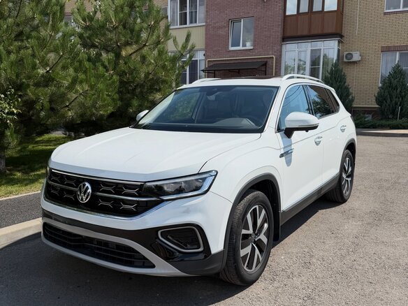2023 Volkswagen Tayron I Рестайлинг, белый, 2710000 рублей