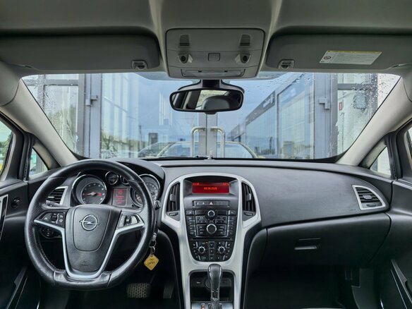 2012 Opel Astra GTC J Рестайлинг, жёлтый - вид 13