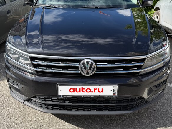 2019 Volkswagen Tiguan II, чёрный, 2750000 рублей