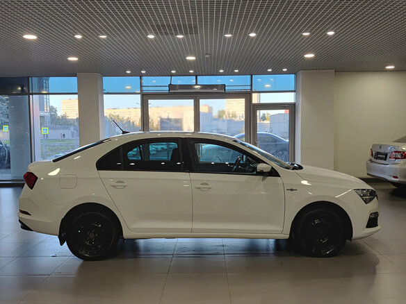 2020 Skoda Rapid II, белый - вид 3