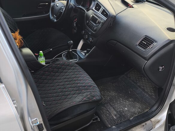 2014 Kia Ceed II, серебристый, 1250000 рублей - вид 4