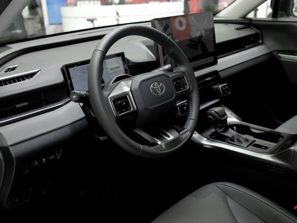 2026 Toyota RAV4 VI (XA60), белый, 4490000 рублей - вид 7