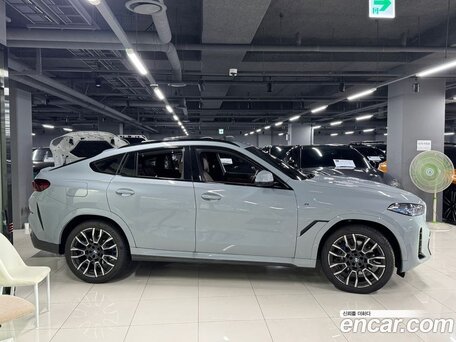 2026 BMW X6 30d III (G06) Рестайлинг, серый, 15336000 рублей, вид 2