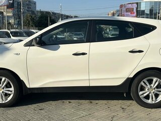 2014 Hyundai ix35 I Рестайлинг, белый, 1300000 рублей, вид 5